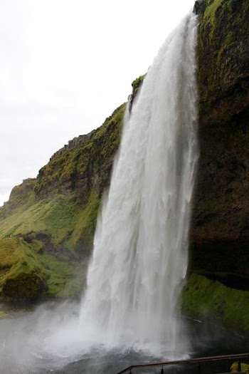 photo of waterfalls