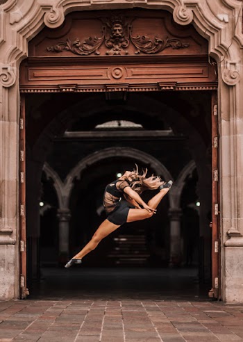 Photo of Woman doing a ballet dance
