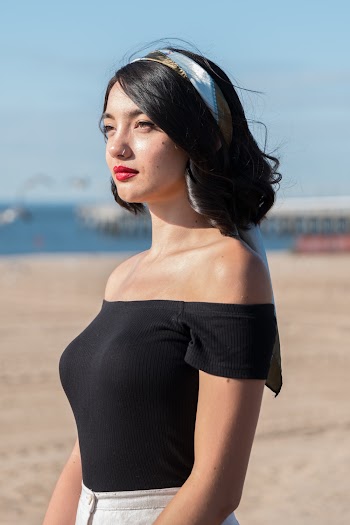 Photo Of Woman Wearing Black Off Shoulders 