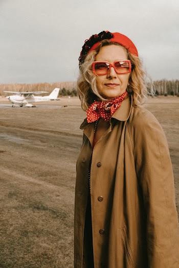 Photo Of Woman Wearing Red Sunglasses