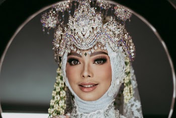 Photo Of Woman Wearing Traditional Headwear