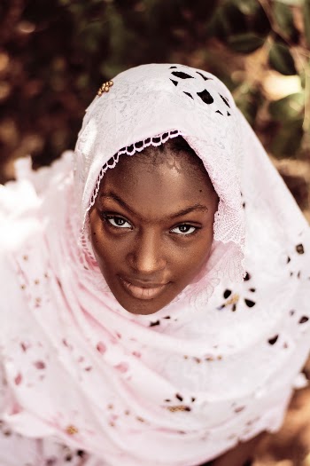 Photo of Woman Wearing White and Pink Hijab 