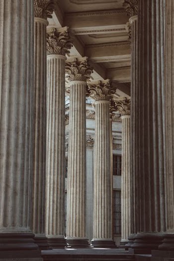 photography of concrete column
