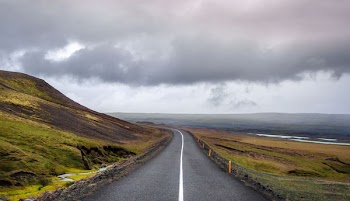 photography of road at daytime
