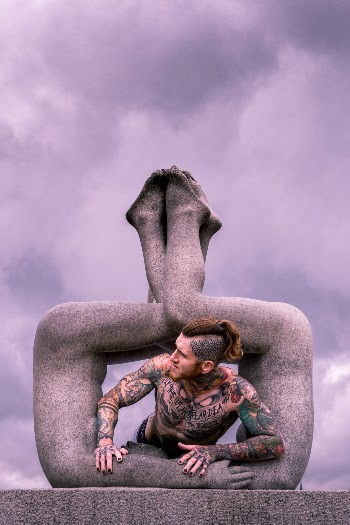 Photoshoot of Corey Ott. Taken in Vigelandsparken in Oslo, Norway.