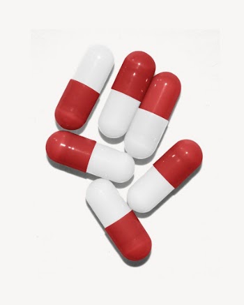Pill capsules sticker, medicine image | Free PSD - rawpixel
