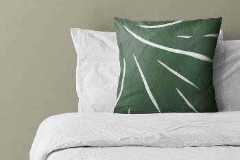 Pillow mockup psd | Free PSD Mockup - rawpixel
