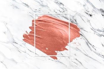 Pink lipstick smudge | Free stock vector - 592295