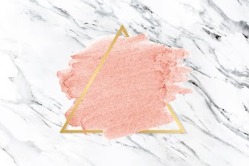 Pink lipstick smudge | Free stock vector - 592451