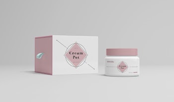 Pink packaging of cosmetic products Free Psd