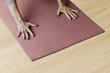 Pink yoga mat, health & | Free Photo - rawpixel