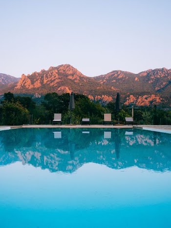 pool near brown mountain