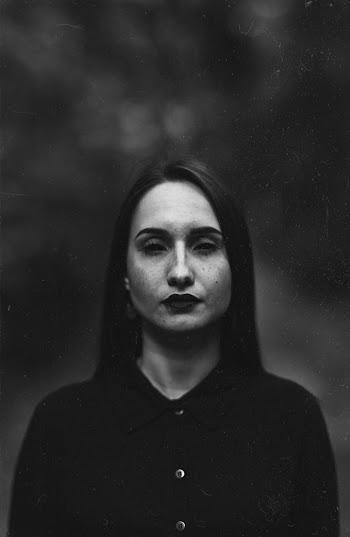 Portrait of A Woman In Grayscale Photography