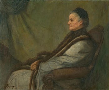 Portrait of an old lady | Free Photo - rawpixel