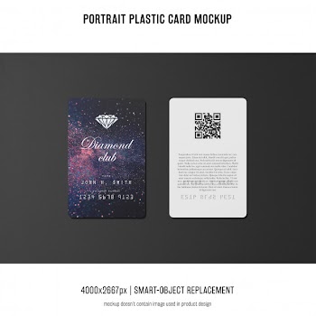 Portrait plastic card mockup Free Psd