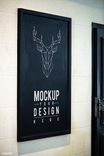 Poster mockup outside of a shop | Free stock psd mockup - 545179