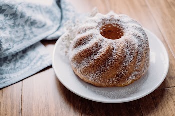 Pound Easter cake