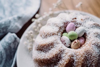 Pound Easter cake 10