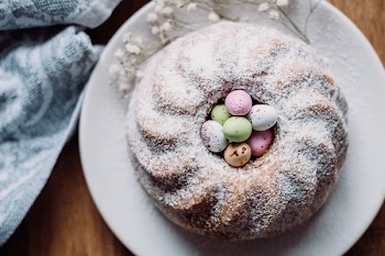 Pound Easter cake 8