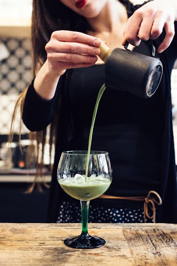 Preparing Matcha cocktail 