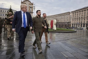 President of Ukraine Volodymyr Zelenskyy | Free Photo - rawpixel