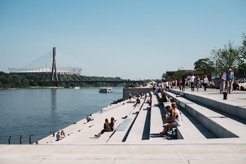 Promenade at the river