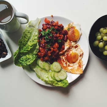 Proper healthy breakfast eggs, beans and vegetables 