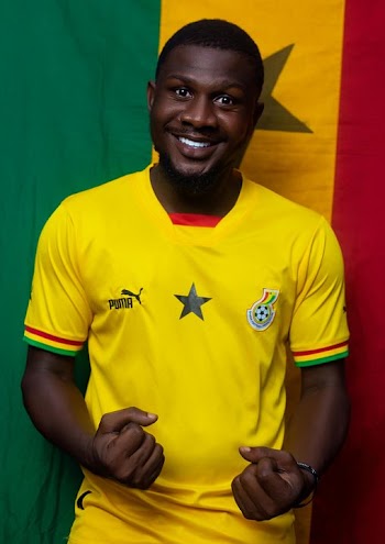 Proud Ghanaian Football Fan in National Jersey
