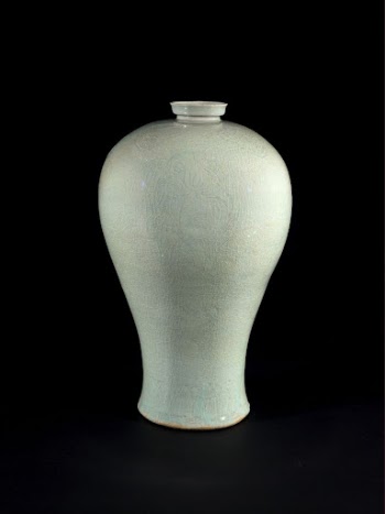 Prunus Vase (maebyeong) with Design | Free Photo - rawpixel