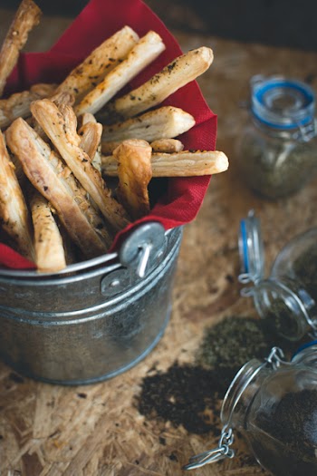Puff pastry salted snack 