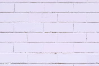 Purple brick wall background | Free stock vector - 915917