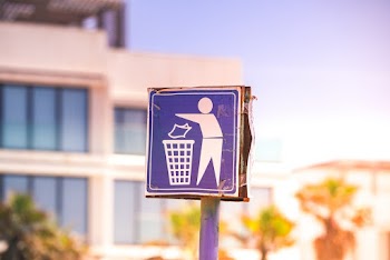 Purple No Loitering Signage