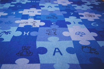 Puzzle carpet