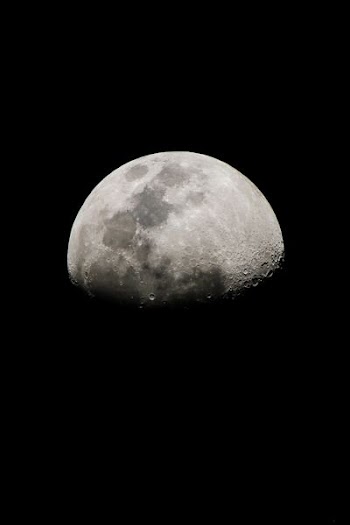 quarter moon