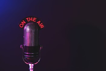 Radio Style Microphone On Tee Air