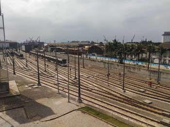 Rail Tracks Station