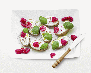 Raspberry bruschetta collage element, isolated | Free Photo - rawpixel