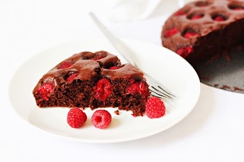 Raspberry Chocolate Cake 