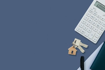 Real estate calculator finance and budgeting… | Free stock photo | High Resolution image