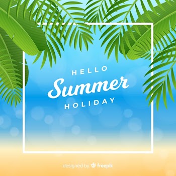 Realistic hello summer background at the beach Free Vector