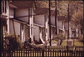 Rear View of Supervisors' Housing | Free Photo - rawpixel