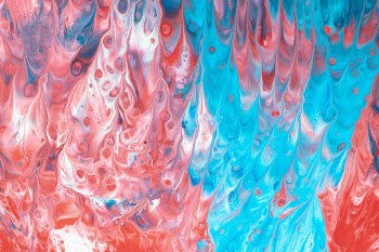 Red and blue flower pattern