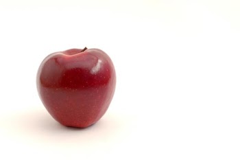 red apple.jpg