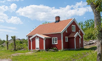 Red Barn House