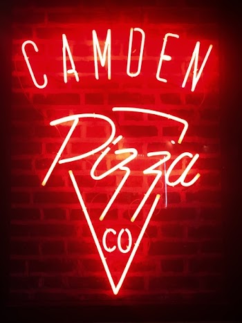 Red Camoen Pizza Neon Light Signage