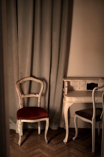 Red Padded Chair Near Desk