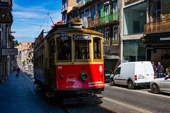Red Tram