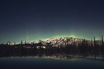 reflecting photography mountain