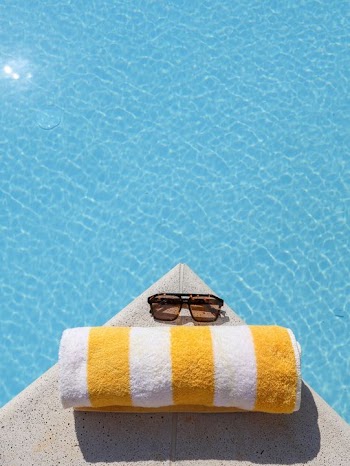 Refreshing Poolside Relaxation