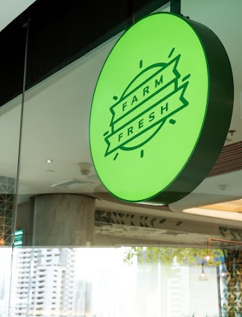 Restaurant storefront signage | Free stock psd mockup - 555907